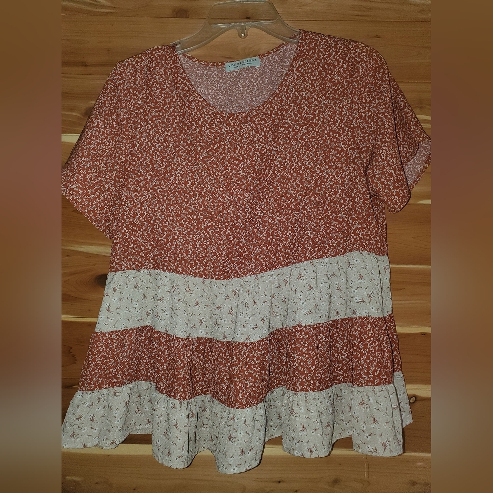 Paper Crane Brown and Orange Tiered Short Sleeve Blouse